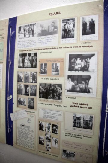 Expoziția prezintă pe 45 de panouri, într-o formă accesibilă și sintetică, informații și documente care vizează istoria de peste patru decenii a Securității