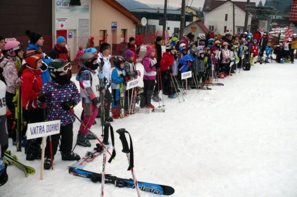 Concursul de la Vatra Dornei s-a bucurat de prezența a peste 100 de copii