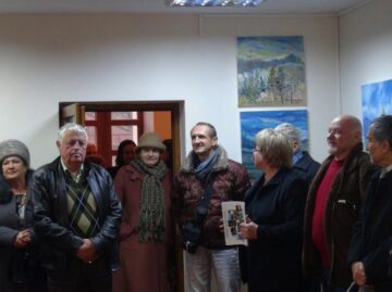 Expoziția artiștilor participanți la Tabăra internațională de pictură „Albastrul poate fi de Voroneț”