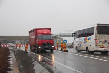 Circulația la „Zidul Morții”, reconfigurată cu sensuri separate de mers