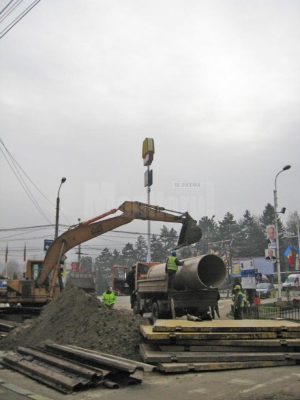 Proiectul POS Mediu de extindere și reabilitare a rețelelor de apă-canalizare din municipiul Suceava va continua și anul acesta Proiectul POS Mediu de extindere și reabilitare a rețelelor de apă-canalizare din municipiul Suceava va continua și anul acesta