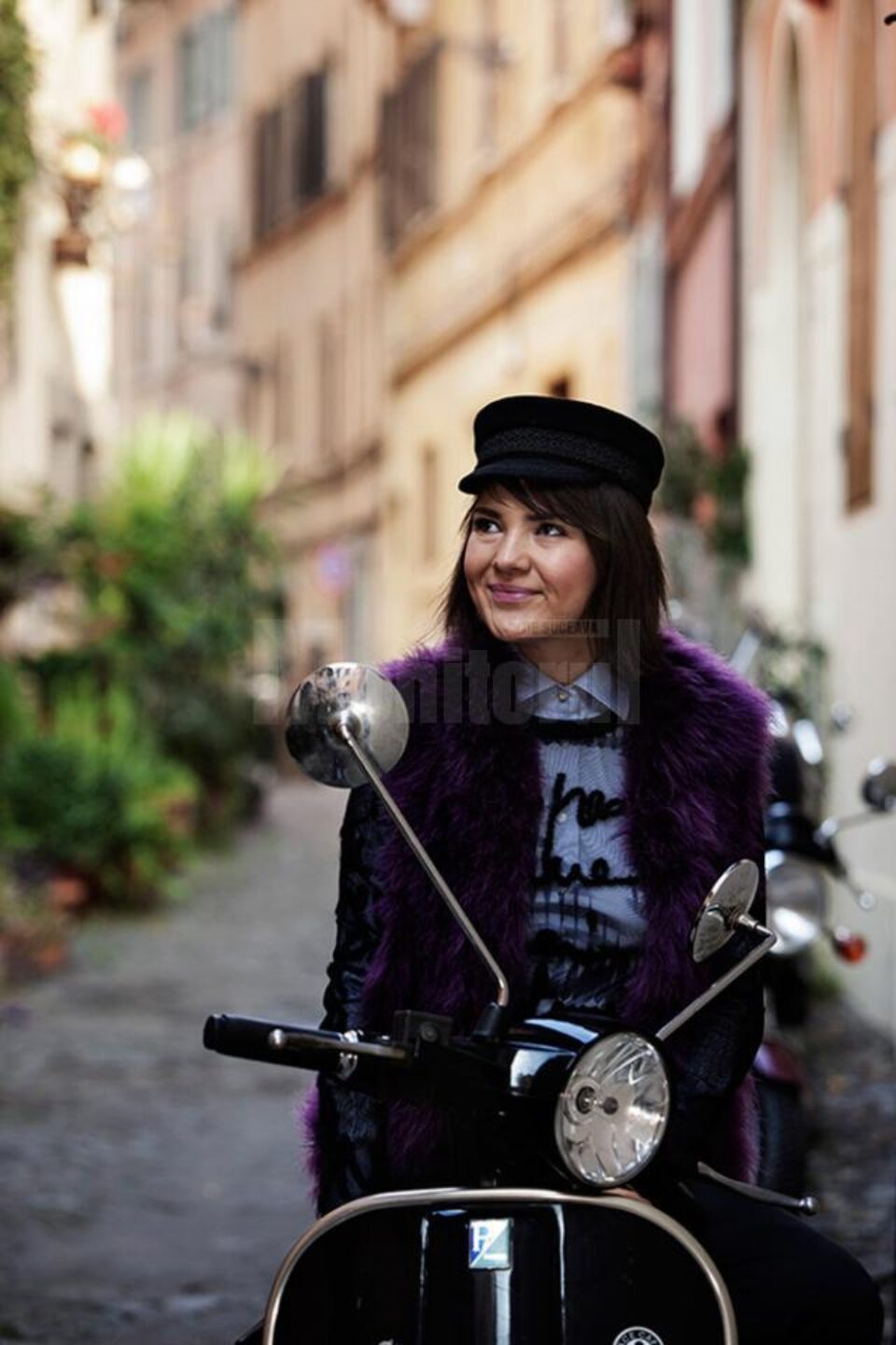 Raluca Mocrei: Când propun o anumită ținută cuiva, încerc să fac acest lucru fără a altera din personalitatea respectivului. Foto: Gioia CASALE