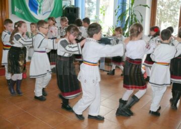 Școala Gimnazială “Al.I. Cuza” Fălticeni a sărbătorit 172 de ani de existență