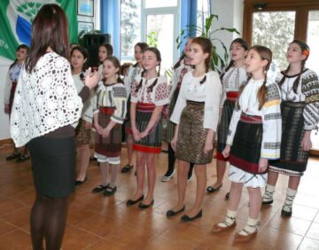 Școala Gimnazială “Al.I. Cuza” Fălticeni a sărbătorit 172 de ani de existență