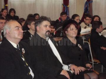 Ziua Unirii Principatelor, sărbătorită de elevii Colegiului „Alexandru Ioan Cuza”, alături de universitarul Mihai Iacobescu