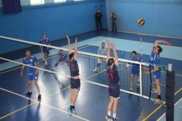 Sucevenii au contat doar în primul set al meciului cu Steaua