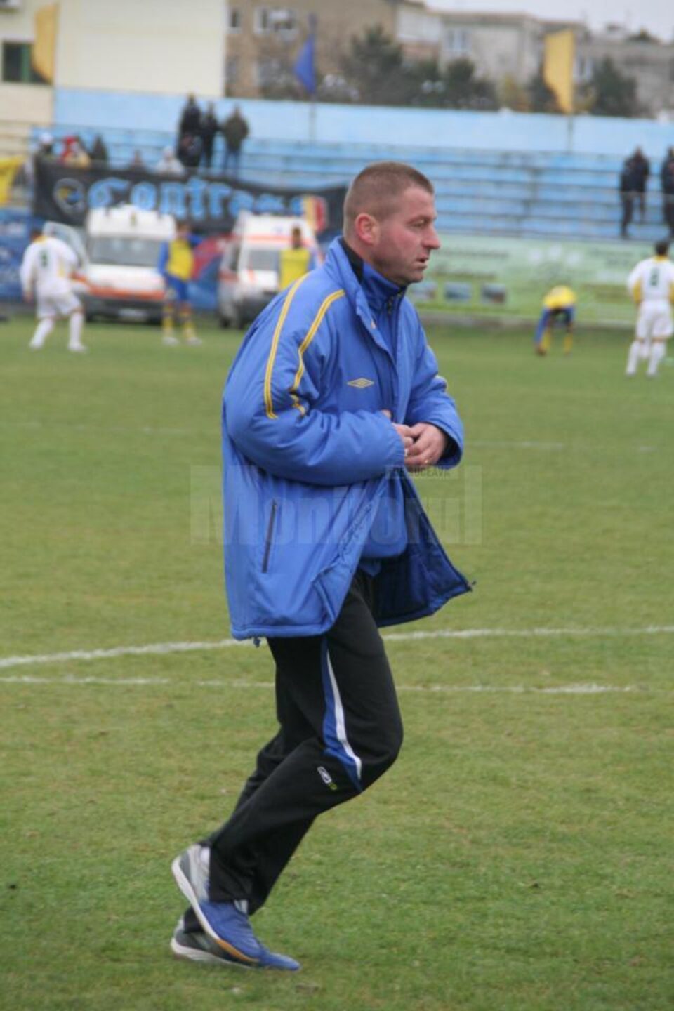Neculai Grosu, organizatorul de competiții al clubului, spune că se caută și alți parteneri pentru disputarea unor meciuri amicale Neculai Grosu, organizatorul de competiții al clubului, spune că se caută și alți parteneri pentru disputarea unor meciuri amicale