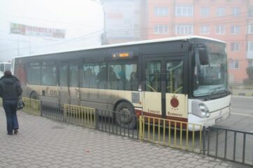 Abonamentele speciale pentru elevi-studenți mai întârzie două săptămâni