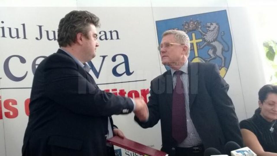 Consiliul Județean a semnat contractul pentru construirea stațiilor de transfer deșeuri