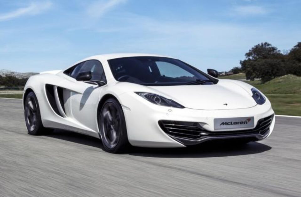 McLaren lucrează la noul supercar P13