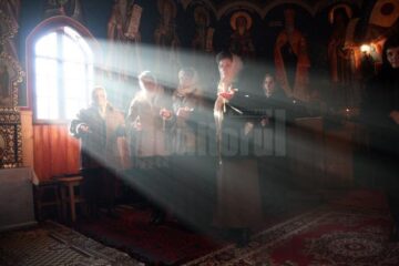 Rugăciunea inimii își dezvăluie partea comunitară, deschisă către iubirea aproapelui