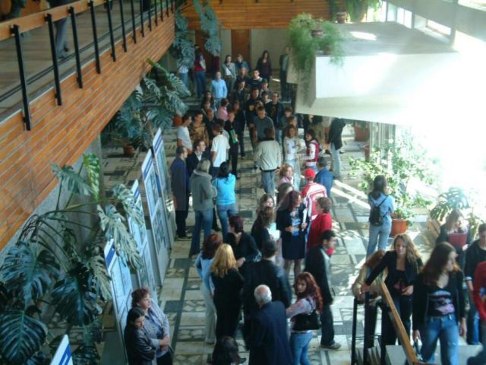 Studenții USV își pot nominaliza profesorii favoriți