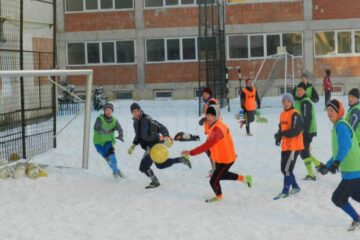 Juniorii B pregătiți de Marius Lup se antrenează de zor în această perioadă
