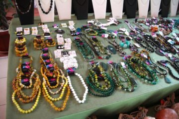 Minerale și pietre prețioase din toată lumea, la ExpoMineralia