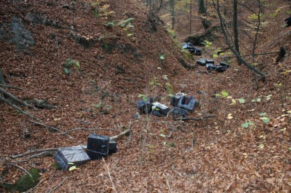 Țigări de contrabandă