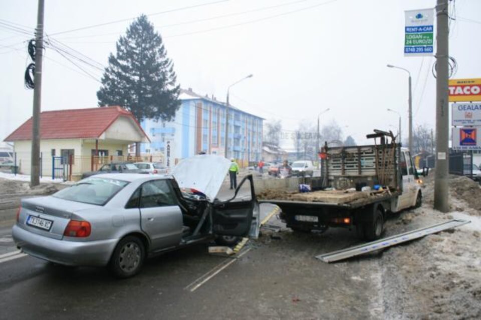 Accident rutier petrecut pe strada Traian Vuia