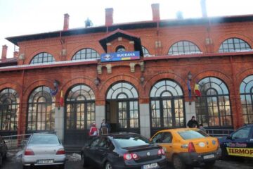 Fata a urcat din Gara Burdujeni într-un tren spre București