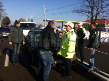 Scandal la PTF Siret. Protest cu peste 100 de persoane în fața vămii