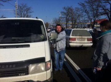 Scandal la PTF Siret. Protest cu peste 100 de persoane în fața vămii