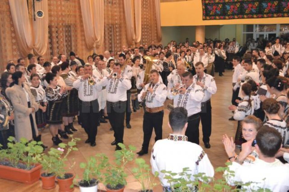 Peste 500 de oameni au petrecut la Balul gospodarilor din Botoșana