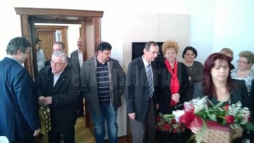 Angajații Consiliului Județean l-au felicitat pe Nechifor de ziua lui