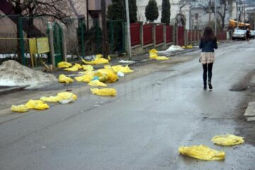 SIDA și hepatita C nu sunt decât două dintre bolile care pot fi răspândite în urma unei proaste gestionări a deșeurilor medicale periculoase