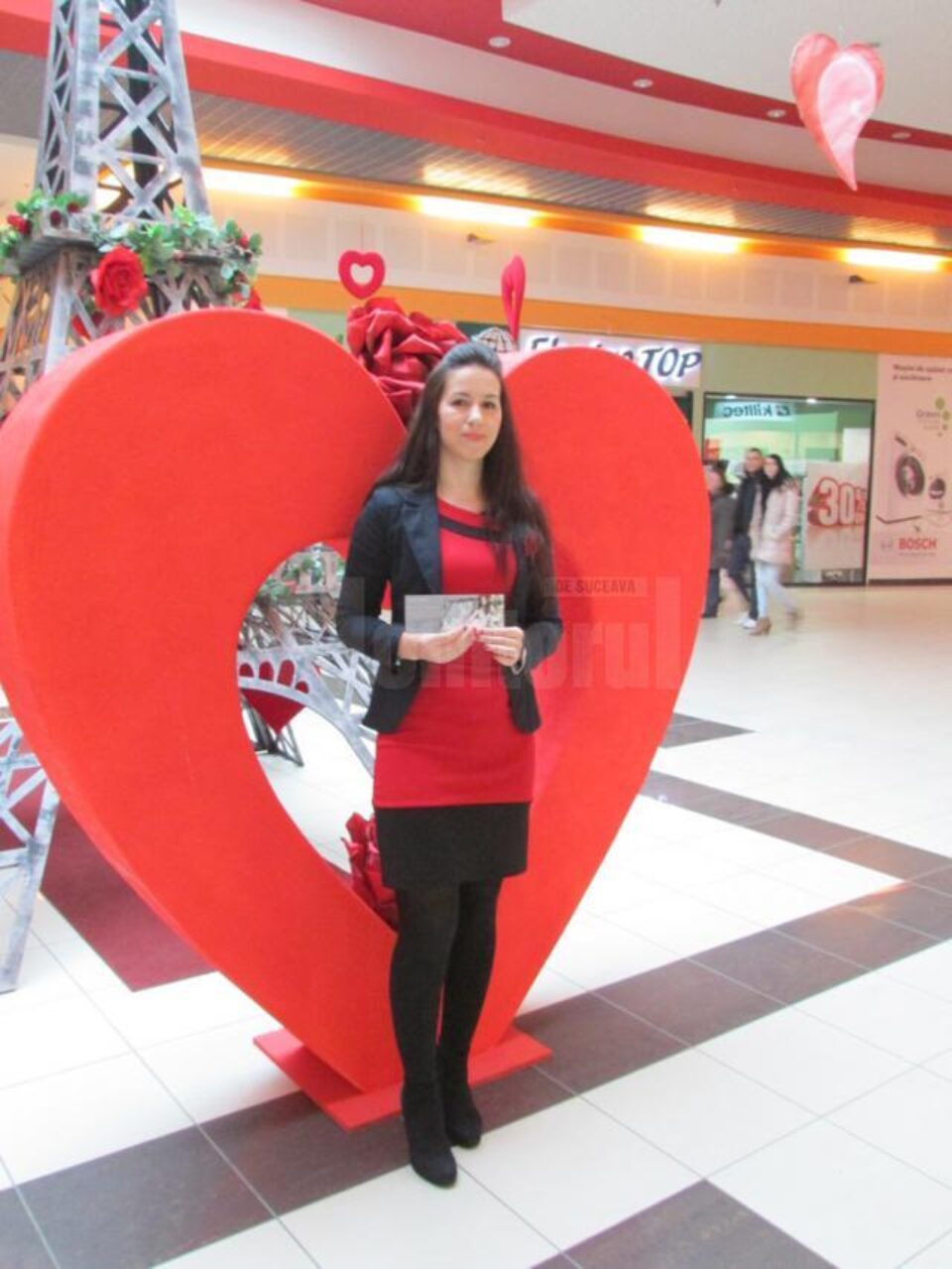 Fericiții câștigători ai premiilor puse în joc de Shopping City Suceava în luna iubirii