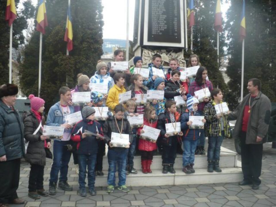 Bucuria de final a micilor participanți la concursul de șah