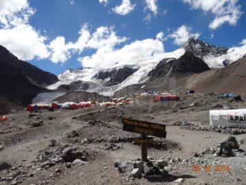 Trei suceveni pe Aconcagua, cel mai înalt vârf de pe continentele americane