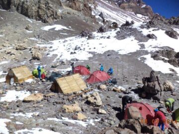 Trei suceveni pe Aconcagua, cel mai înalt vârf de pe continentele americane