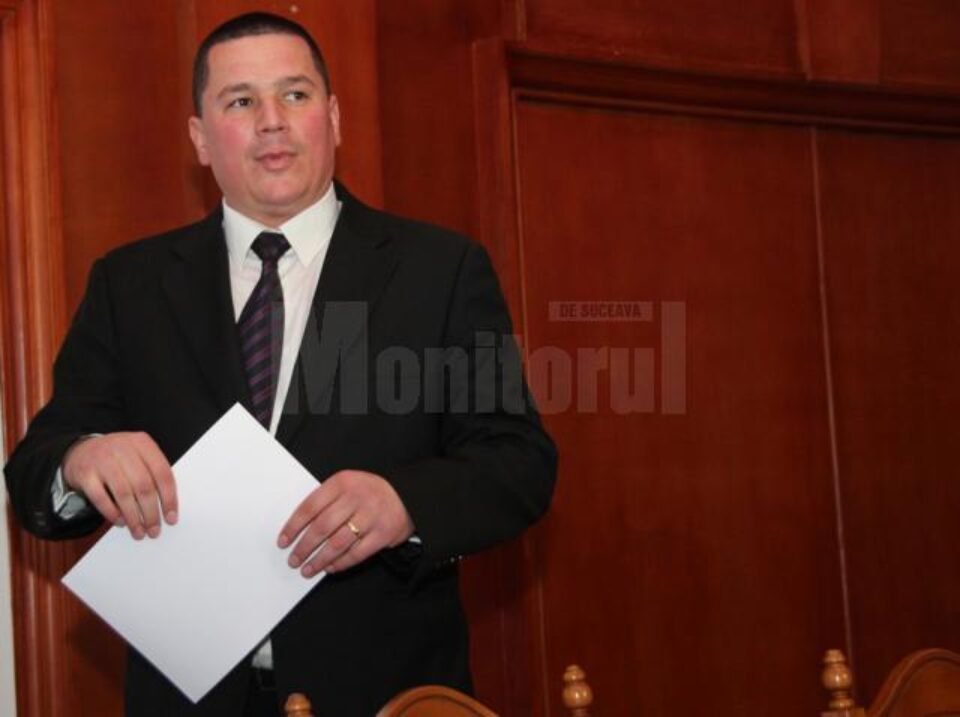 Cezar Cioată: „Domnul Băișanu nu trebuie să uite că a început politica din acest partid, un partid de altfel respectat și cu oameni valoroși” Cezar Cioată: „Domnul Băișanu nu trebuie să uite că a început politica din acest partid, un partid de altfel respectat și cu oameni valoroși”