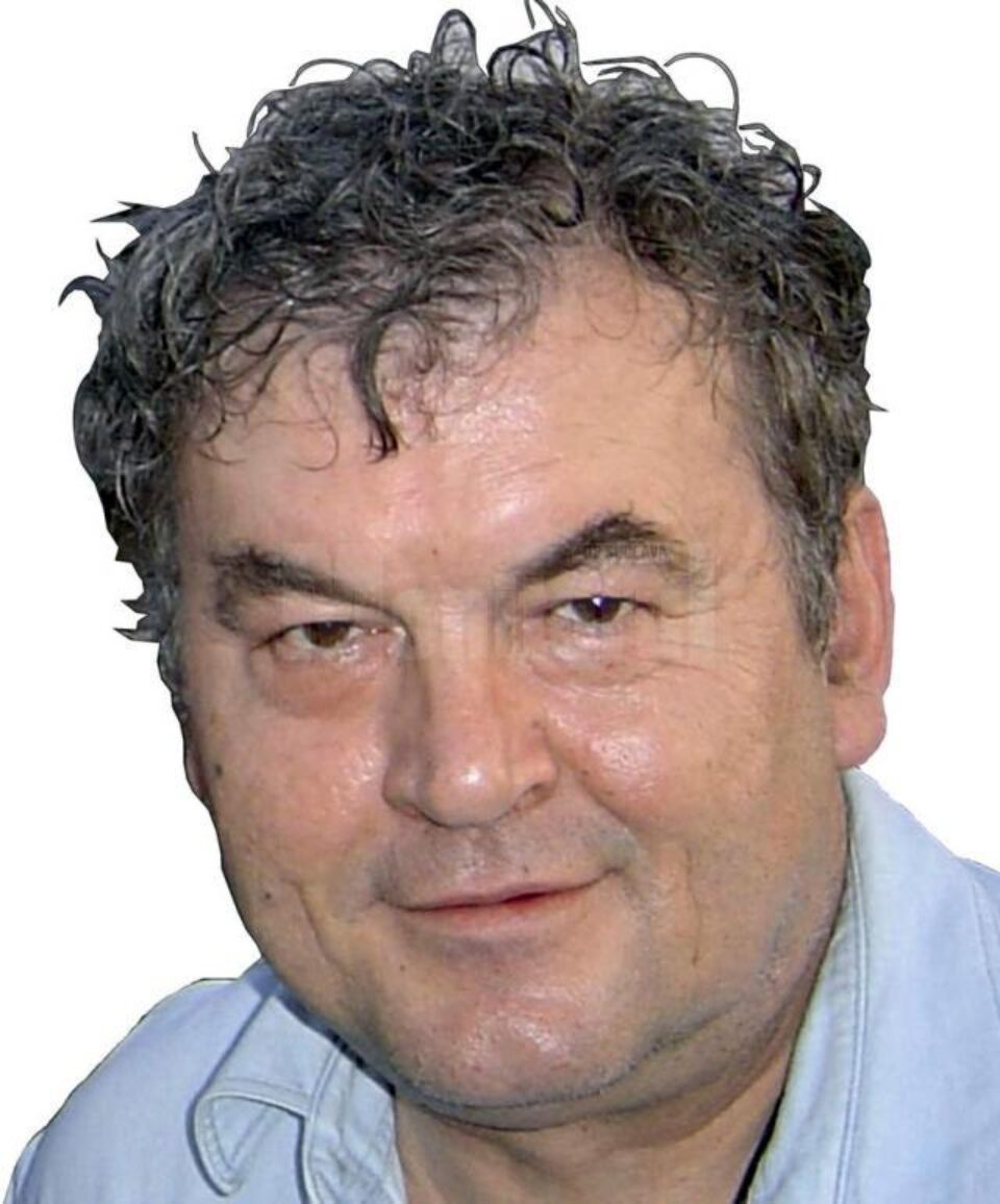 Scriitorul și publicistul sucevean Cezar Straton