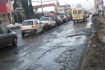 Primăria Suceava va demara în perioada următoare un program de reparații stradale la rece