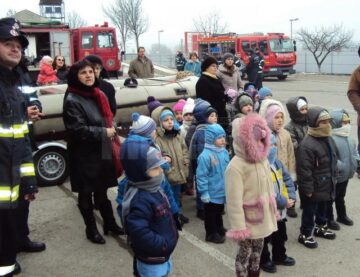 Ziua Porților Deschise la Detașamentul de Pompieri Fălticeni