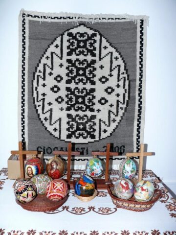 Festivalul Național al Ouălor Încondeiate, la Ciocănești - “Satul cultural al României” 2014