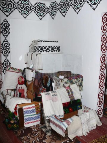 Festivalul Național al Ouălor Încondeiate, la Ciocănești - “Satul cultural al României” 2014