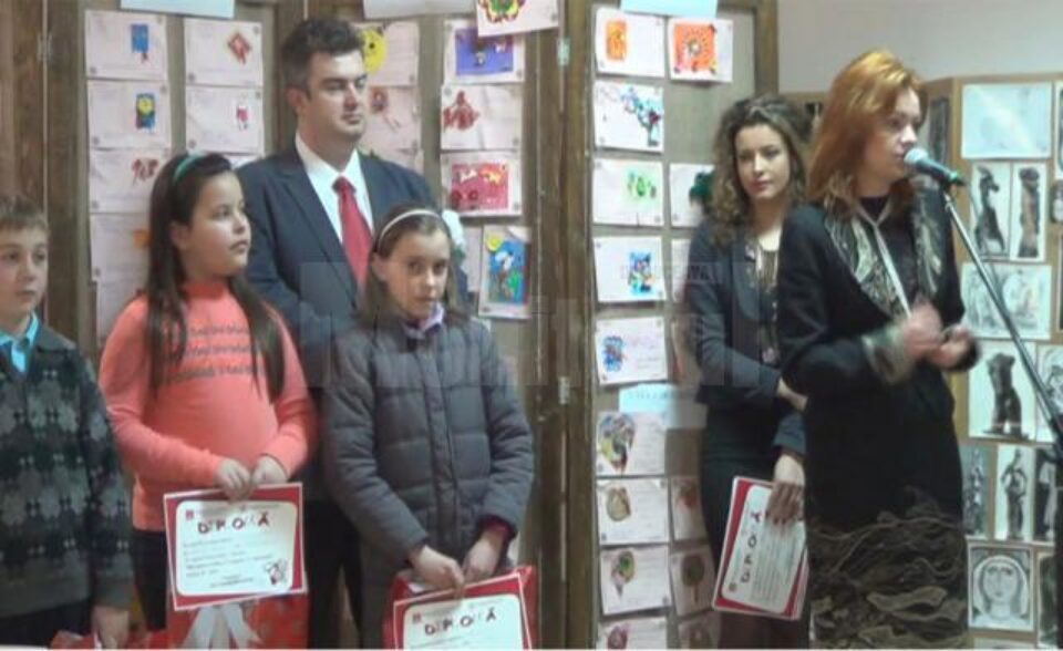 Cătălin Nechifor și-a petrecut prima zi de mărțișor în mijlocul copiilor, la concursul “Mărtișorul – simbol al renașterii și speranței“