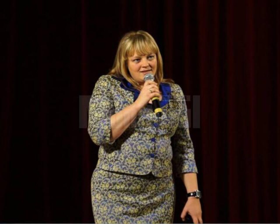 Mirela Todorese : Am votat liber, având convingerea că așa este corect pentru rădăuțeni și pentru formațiunea politică din care fac parte Mirela Todorese : Am votat liber, având convingerea că așa este corect pentru rădăuțeni și pentru formațiunea politică din care fac parte
