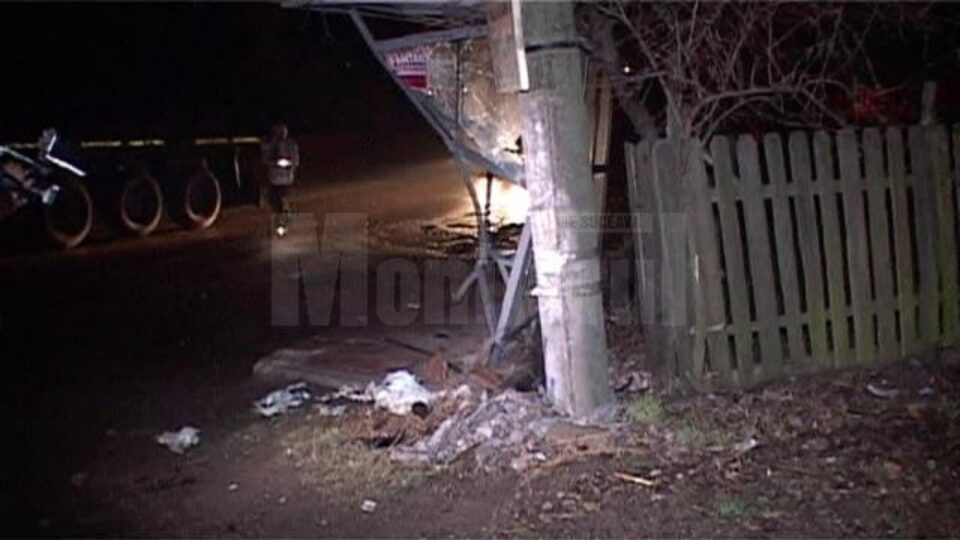Pagubele lăsate în urma lui de tânărul șofer