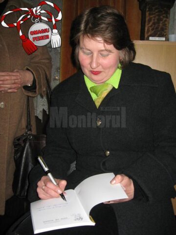 În anul 2011, a văzut lumina tiparului prima carte de epigramă care poartă semnătura Cătălinei Orșivschi, ,,Pete de rugină”