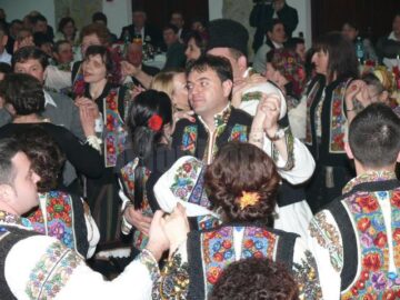 Balul Mărțișorului, la Poiana Stampei
