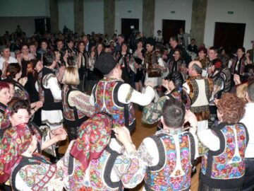 Balul Mărțișorului, la Poiana Stampei