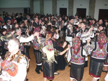 Balul Mărțișorului, la Poiana Stampei