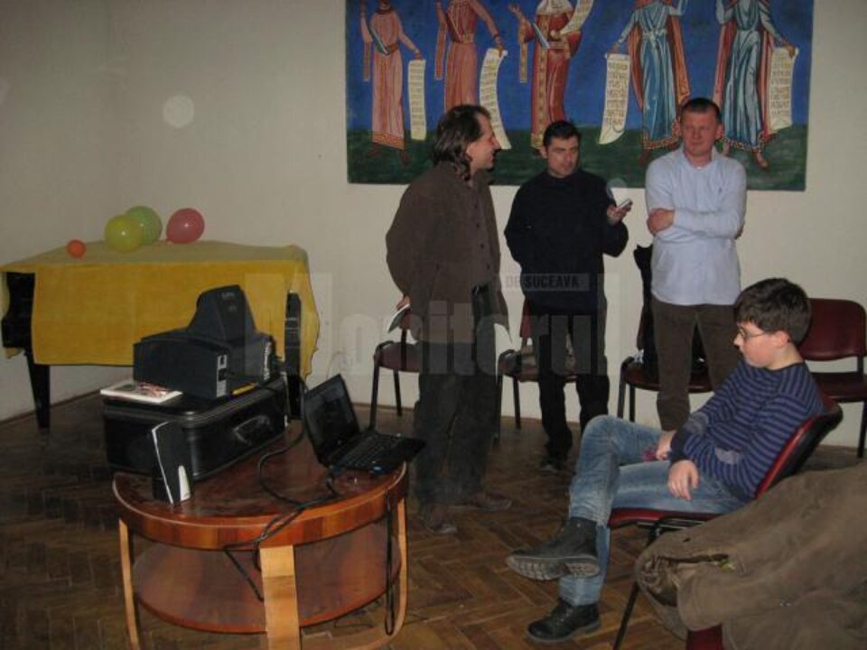 Cea de-a doua zi a Festivalului s-a desfășurat în sala de festivități a Muzeului de Istorie, sub genericul „Suceveni în Himalaya”