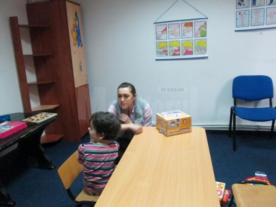 Proiectul „Și ei au dreptul la viață”, dedicat copiilor cu autism, lansat la Suceava
