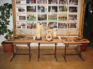 Expoziție de sculptură în lemn