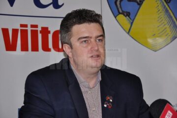 Cătălin Nechifor spune că fondurile vor fi folosite pentru proiecte de rețele de apă și canalizare, drumuri, poduri, podețe, etc.