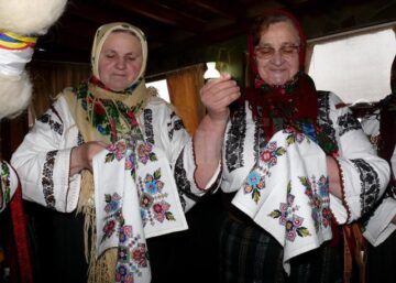 Gospodarii din Horodnic de Sus s-au întâlnit la ultima șezătoare din această iarnă