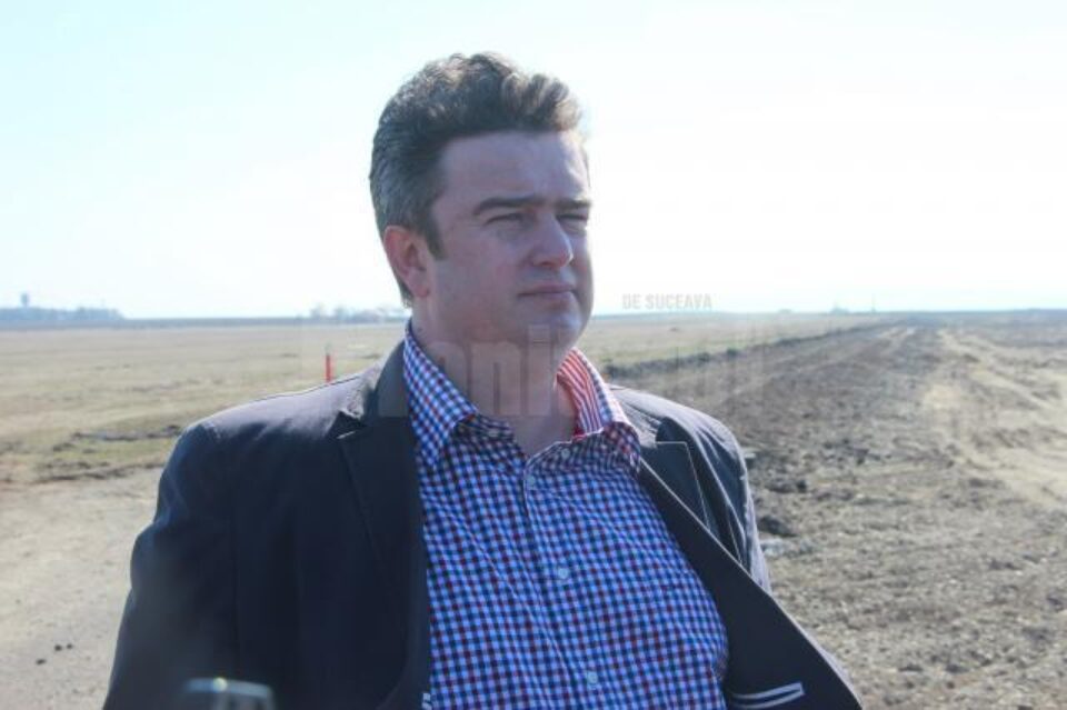 Cătălin Nechifor a participat joi la inaugurarea lucrărilor din cadrul celei de-a doua etape de modernizare a aerogării aeroportului Cătălin Nechifor a participat joi la inaugurarea lucrărilor din cadrul celei de-a doua etape de modernizare a aerogării aeroportului