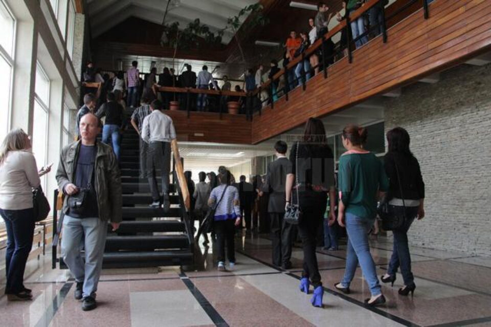 Universitatea „Ștefan cel Mare” Suceava (USV) organizează cea de-a VII-a ediție a concursului „Student pentru o zi”